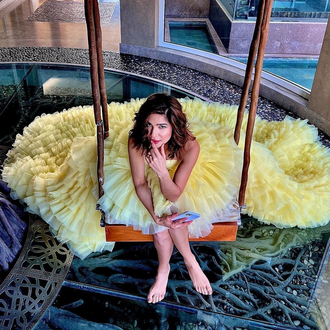 Ayesha Omar s magazine cover photoshoot sets the on fire