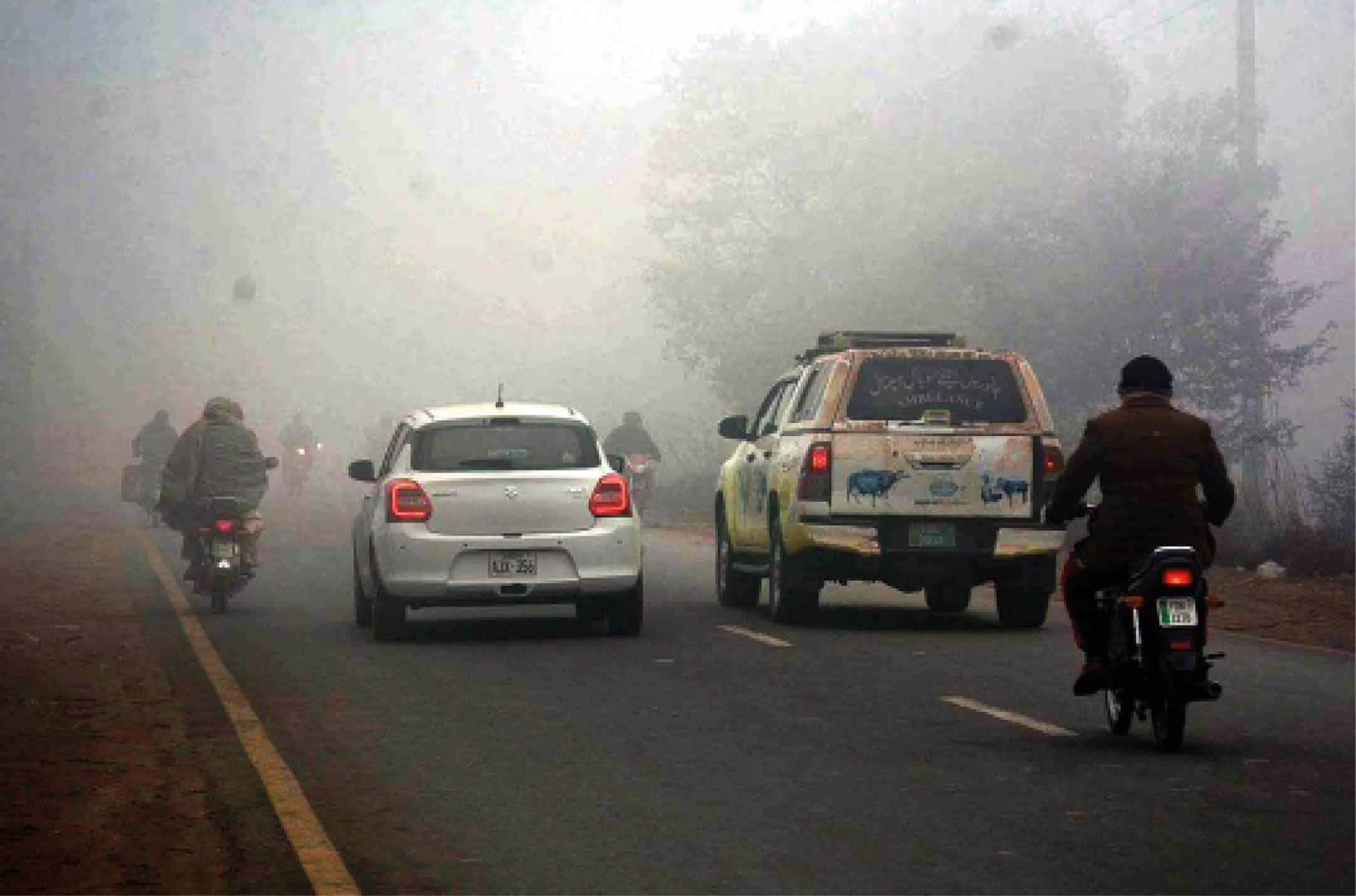 Severe cold weather predicted for Lahore, temperature to drop to 4°C