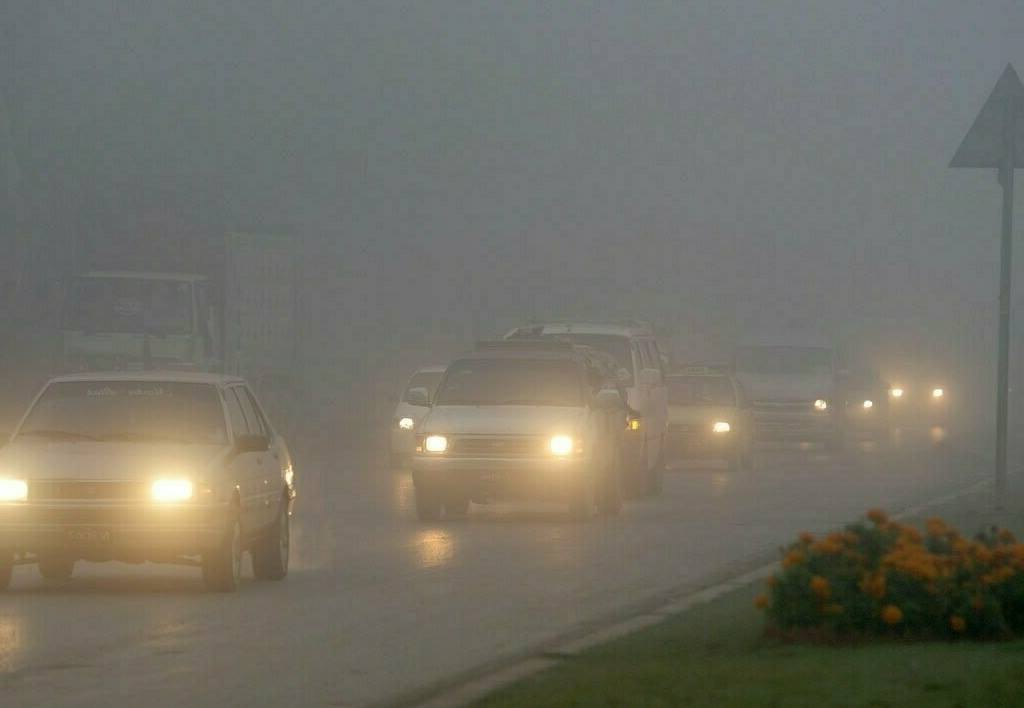 M2 Lahore-Islamabad Motorway closed for traffic amid thick fog - Daily ...