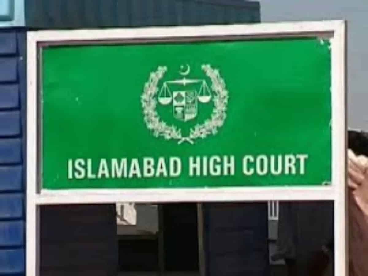 Massive increase announced in housing, judicial allowances for high ...