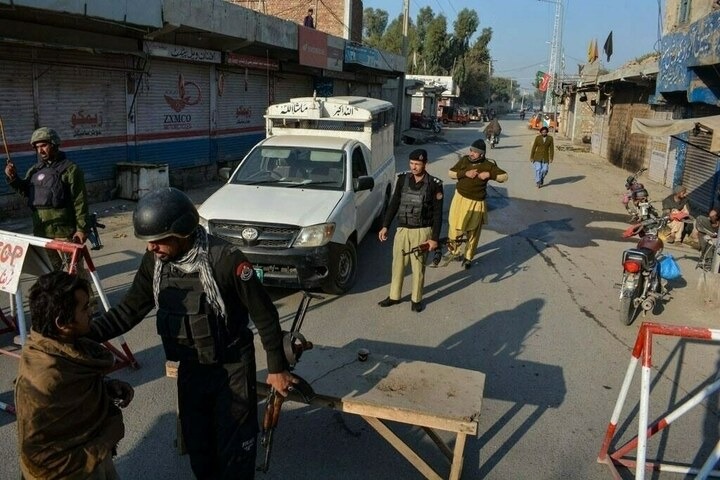 17 Injured As Explosion Causes Police Station Building To Collapse In Swabi