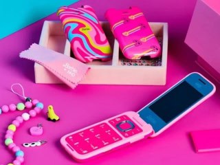 Nokia barbie themed phone