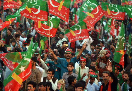 Authorities Cut Power As Pti Rally Exceeds Permitted Time