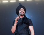 Diljit Dosanjh Expresses Love For Pakistan During Manchester Concert