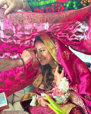 Javeria Abbasi Ties The Knot Again As Fans Celebrate Her Beautiful Nikah Day 