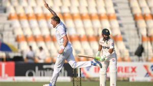 Day 5 Pakistan Trail By 115 Runs As England In Command