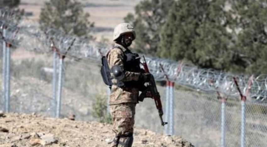 Pakistan Army Repels Cross Border Fire From Afghan Forces Near Naushki Ghazni