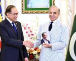 President Zardari Confers Nishan E Pakistan On Malaysian Pm Anwar Ibrahim