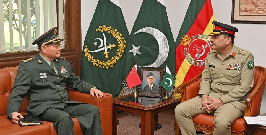 Chinese General Commends Pak Armys Counter Terrorism Efforts In Meeting With Coas Asim Munir 