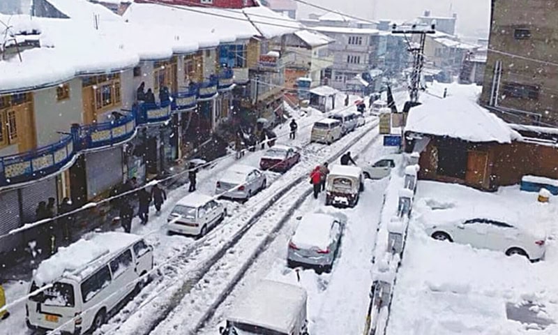 Naran Kaghan Closed For Tourists Amid Heavy Snowfall