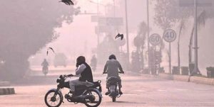 Smog Update Lahore Air Quality Index Aqi Peaks Around 500 Today Despite Restrictions