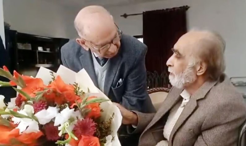 Pml N Stalwart Siddique Ul Farooq Breathes His Last In Islamabad 