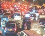 Traffic Chaos In Karachi As Demonstrations Continue Over Kurram Issue