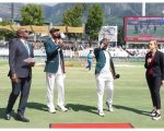 South Africa Opts To Bat First Against Pakistan In Second Test