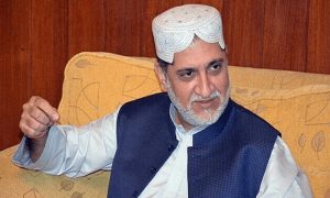 Bnp Chief Akhtar Mengal Offers Arrest Police Refuse To Detain Him