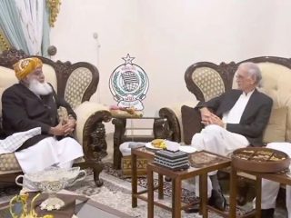 Former Kp Cm Pervez Khattak Likely To Join Jui F