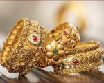 Gold Prices Skyrocket To Records Rs 308000 Per Tola In Local Markets