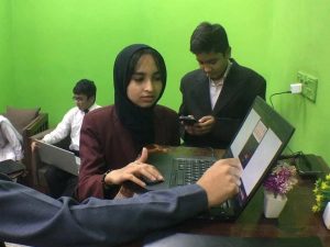 Karachis 16 Year Old Mahrooz Creates Pakistans First Sindhi Ai Calculator