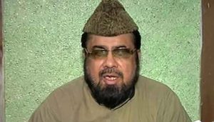 Mufti Qavi Expresses Desire To Marry Rakhi Sawant