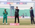 New Zealand Win Toss Opt To Field First Against South Africa In Tri Nation Series