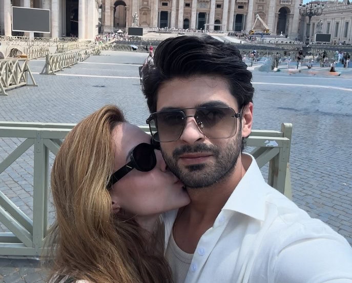 Pakistan Star Couples Spread Love On Valentines Day With Romantic Viral Posts 