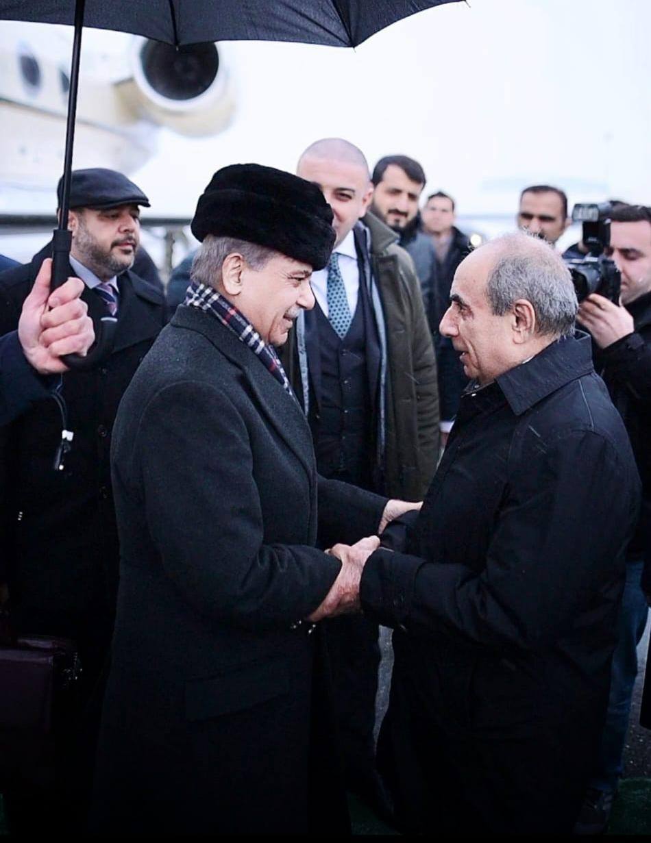 Pm Shehbaz Sharifs Official Visit To Azerbaijan Kicks Off With Warm Welcome 