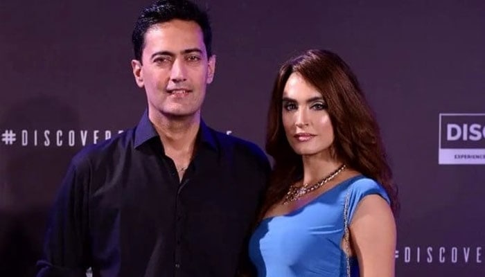 Actress Nadia Hussains Husband Arrested For Multi Crore Fraud In Private Bank