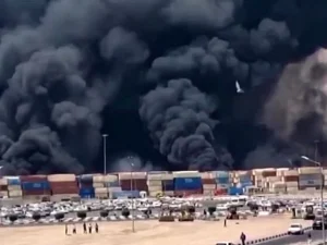 Devastating Explosion Rocks Irans Shahid Rajaee Port Over 500 Injured