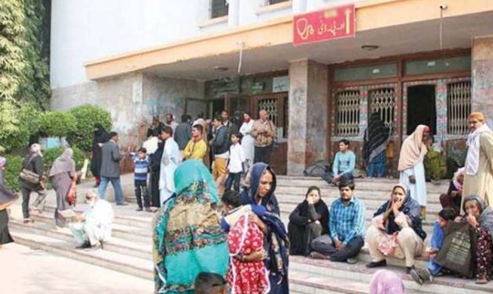 Pakistan Raza Opd OPD shutdown in Punjab Hospitals after police violence against YDA protest
