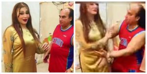 Chahat Fateh Ali Khan Tries To Touch Khushboo In Dance Video Heres What Happens Next