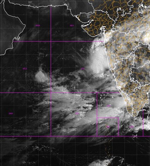 Is Karachis Coastal Areas In Danger Arabian Sea Low Pressure System Under Watch 