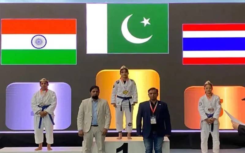 Pakistani Boxer Bano Butt