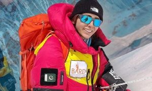 Pakistans Naila Kiani Makes History By Climbing Worlds Third Highest Peak