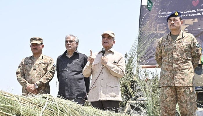 Pm Lauds Pakistan Armed Forces For Heroic Defence Warns India Against Aggression