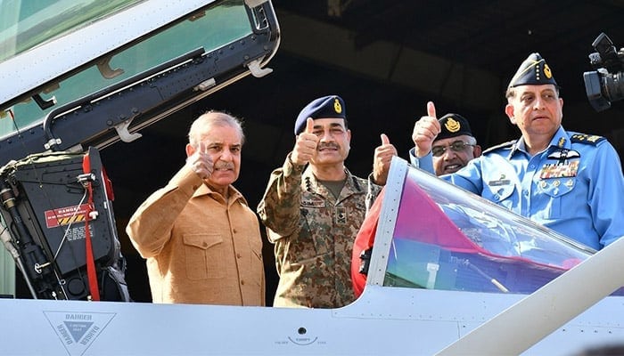 Pm Shehbaz Visits Kamra Airbase To Honour Paf Heroes Who Repelled Indian Aggression
