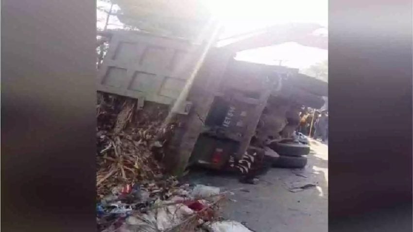 Two Schoolgirls Among Five Dead In Lahore Dumper Accident