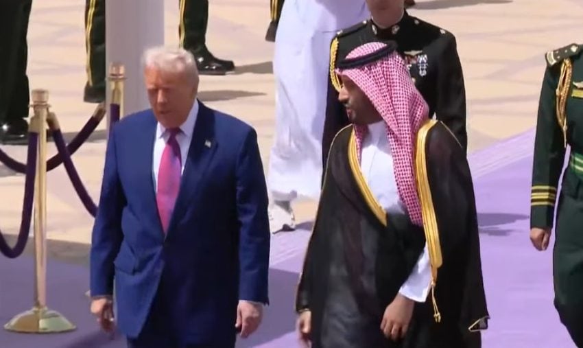 Us President Trump Lands In Saudi Arabia To Kickstart Middle East Tour