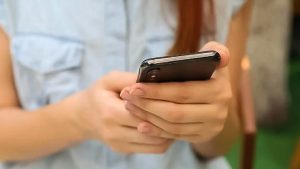 What Percentage Of Women In Pakistan Use Mobile Internet
