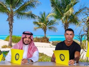 Cristiano Ronaldo Extends Contract With Al Nassr Until 2027