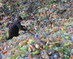 Deposit Plastic Bottles In Lahore And Get Rs1000 Punjab Govt Signs Recycling Deal