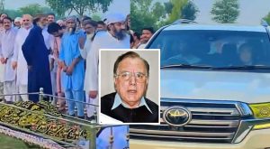 Ex Punjab Governor Manzoor Wattoo Faces Heat For Offering Funeral While Sitting In Land Cruiser