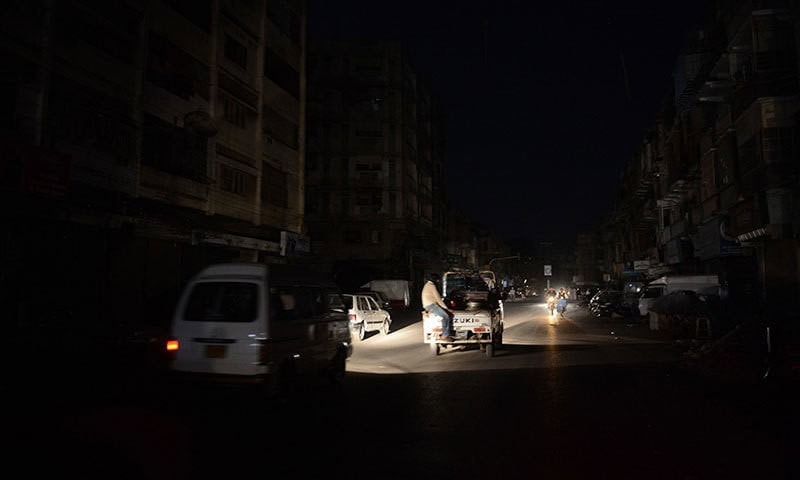 Karachi Enjoys First Monsoon Rain Endure Blackout As 300 Feeders Tripped