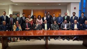 Pakistans High Level Delegation Lands In Uk After Key Talks With American Lawmakers