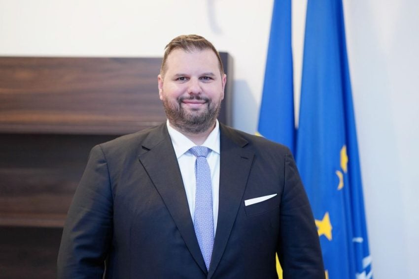 Romanian Envoy Stoenescu Shares Heartfelt Blessings Of Joy Harmony With Pakistanis