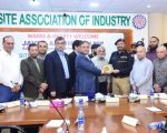 Alvi Urges Stronger Coordination Between Police Industrial Community