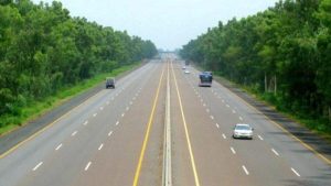 Fir Filed Against Man For Illegally Crossing Motorway On Foot In Lahore