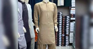 Karachi Citizen Moves Court Against Ban On Shalwar Kameez In Restaurant