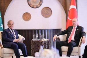 Pm Shehbaz Turkish President Discuss Regional Developments At Sidelines Of Eco Summit