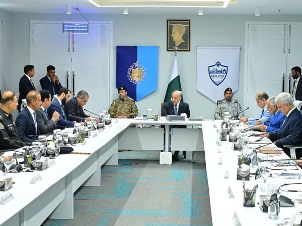 Pm Shehbaz Vows Enhanced Security For Chinese Nationals Across Pakistan
