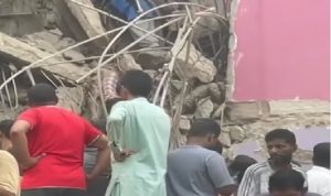 Several Trapped As Multi Storey Building Collapsed In Karachis Lea Market